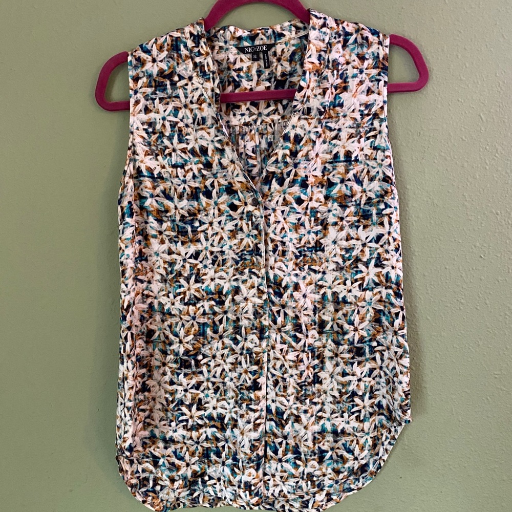 Nic+Zoe Floral Watercolor Blouse